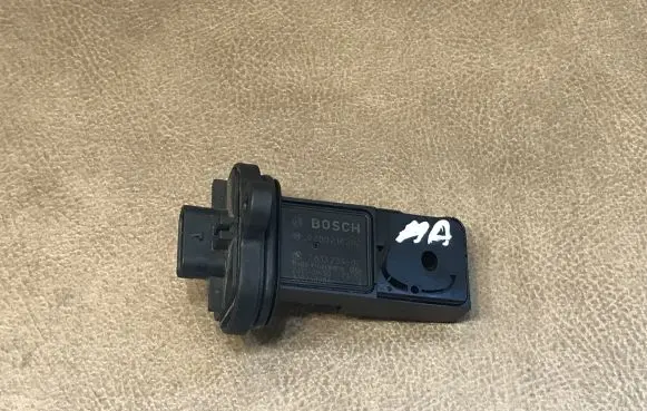 BMW 7 F01 F02 F03 F04 Mass air flow meter 7613234