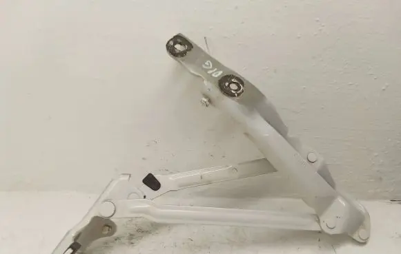 Volkswagen Beetle A5 Tailgate/trunk/boot hinge 5C3827302A