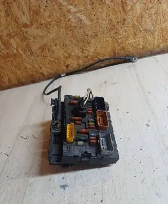 Citroen C4 Grand Picasso BSM Control unit 9661708080