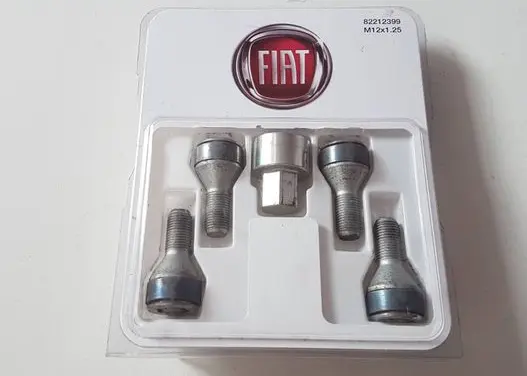 Jeep Renegade Nuts/bolts 82212399
