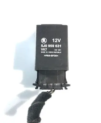 Skoda Fabia Mk2 (5J) Other relay 5J0959631