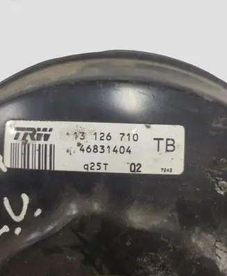 Opel Vectra C Brake booster 13126710 46831404