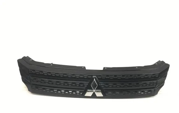 Mitsubishi Eclipse Cross Front grill 7450B539