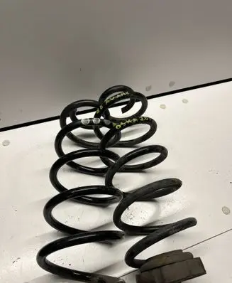 Audi A4 S4 B8 8K Front coil spring 