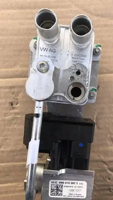 Audi Q7 4M Air conditioning (A/C) expansion valve 4M2816112H