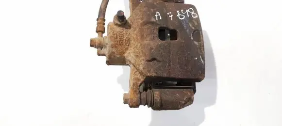 Hyundai i30 Front brake caliper