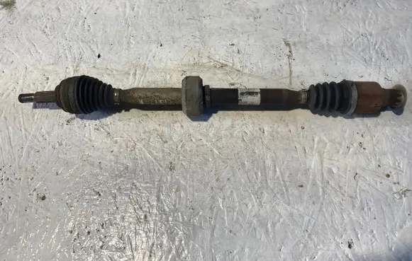 Dacia Sandero Front driveshaft 391004298R BJ79LBC262