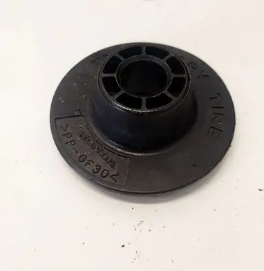 Honda CR-V Spare wheel bolt