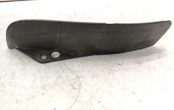 Toyota RAV 4 (XA20) Front mudguard 