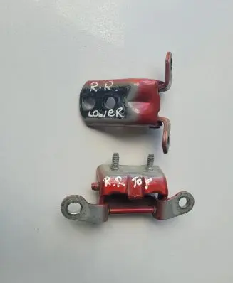 Renault Kadjar Rear door hinge set 8863R6533R A0465742551r