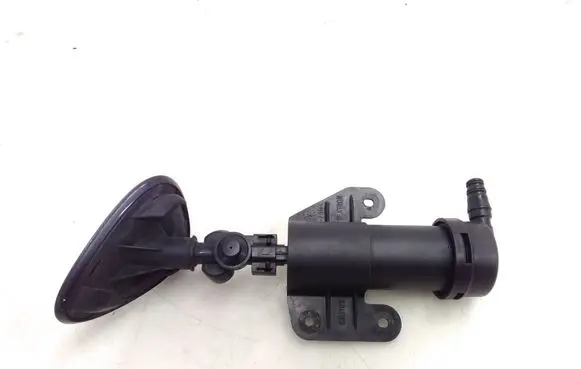Headlight washer spray nozzle