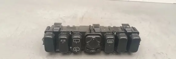 Mercedes-Benz A W168 Wing mirror switch 1688203610 33010901