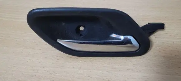 BMW 5 E39 Front door interior handle 8226050