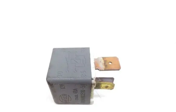 Volkswagen Golf III Other relay 191937503