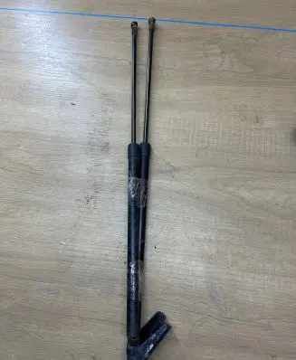 Subaru Outback Tailgate/trunk strut/damper