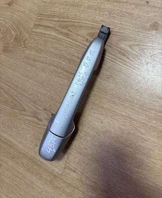 Rear door exterior handle