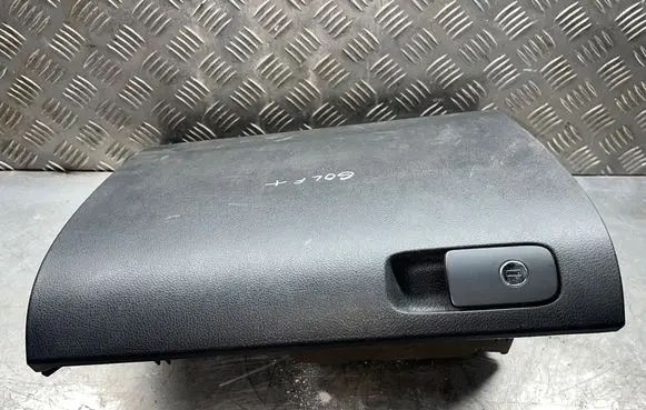 Volkswagen Golf Plus Glove box 5M1857097
