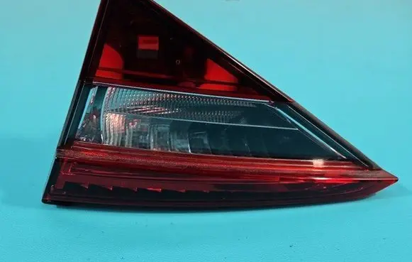 Rear/tail lights