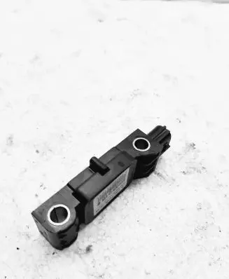 Mitsubishi Grandis Airbag deployment crash/impact sensor 8651A