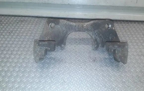 Volkswagen Transporter - Caravelle T5 Front Brake Caliper Pad/Carrier 
