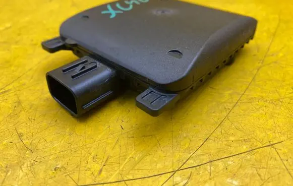 Volvo XC40 Blind spot module 32254069