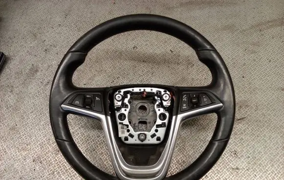 Opel Insignia A Steering wheel