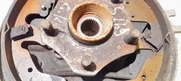 Suzuki Grand Vitara II Rear wheel hub