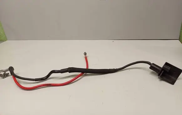Positive cable (battery)
