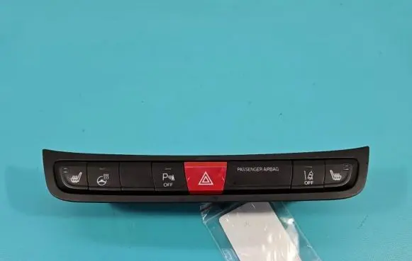 Jeep Renegade Hazard light switch 07356350210 IMPRK1357449