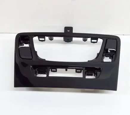 Dashboard glove box trim