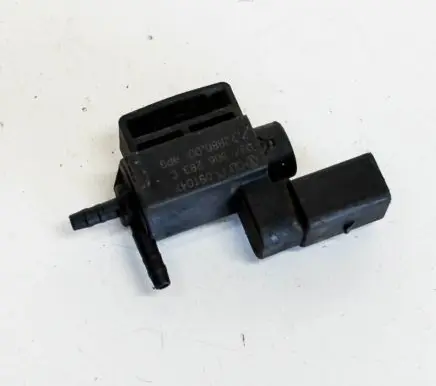 Audi A4 S4 B8 8K Turbo solenoid valve 037906283C