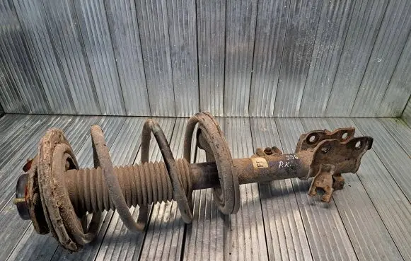 Infiniti FX Front shock absorber with coil spring