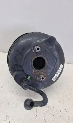 Audi A4 S4 B7 8E 8H Brake booster 8E0612105P