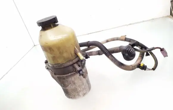Power steering pump