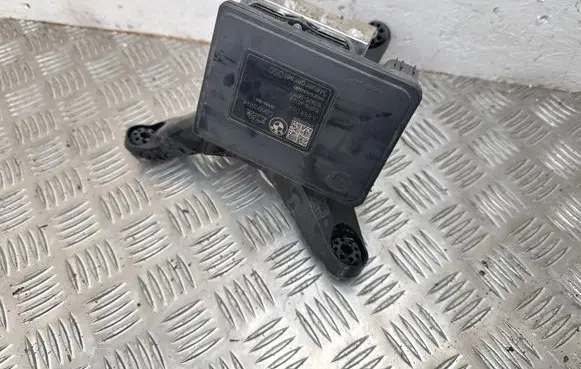BMW 2 F45 ABS Pump 6888064 28515618383 6888063