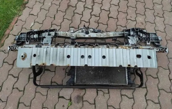 Ford Focus Front piece kit 