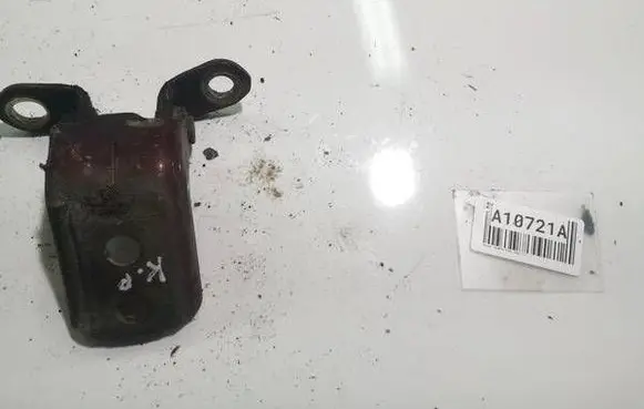 Nissan Almera Tino Front door upper hinge 