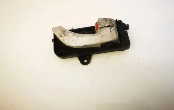 Hyundai Sonata Rear door interior handle 82623nf000
