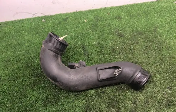 Volkswagen Amarok Intercooler hose/pipe 2H0145955