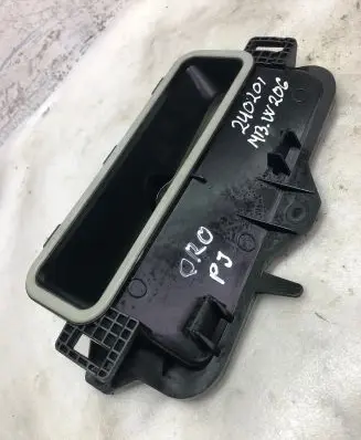 Mercedes-Benz C W206 Air intake duct part A2068300900