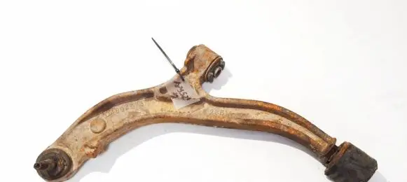 Chrysler Voyager Front lower control arm/wishbone 04694973aa 28814