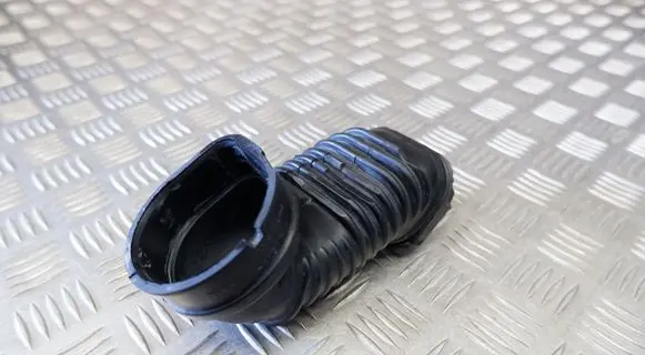 Toyota Yaris Cross Air intake duct part 17751K0040