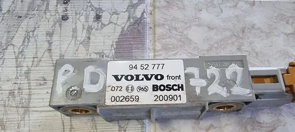 Volvo S60 Airbag deployment crash/impact sensor 9452777 200901 002659