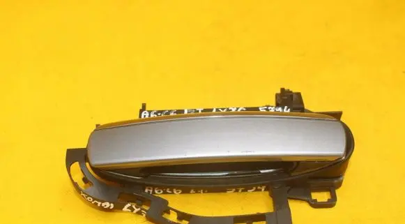 Audi A6 S6 C6 4F Rear door exterior handle 4F0837885
