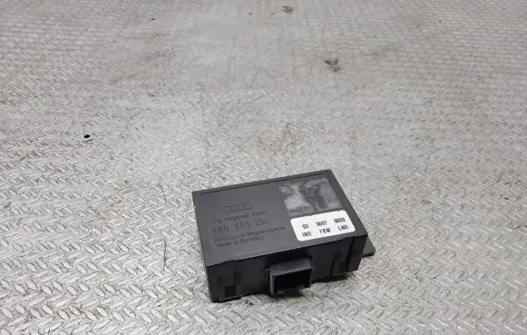 Audi A8 S8 D2 4D Immobilizer control unit/module 4B0953234