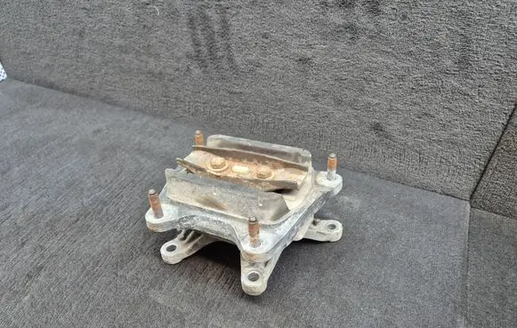 Audi A6 S6 C6 4F Gearbox mounting bracket 4F0399115AL 4F0399151AN