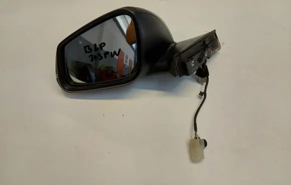 Front door electric wing mirror