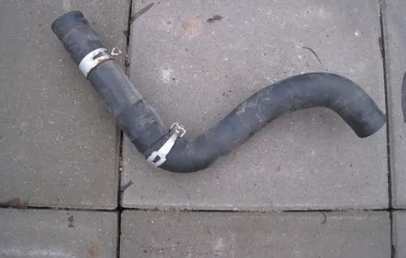 Lexus RX 450H Engine coolant pipe/hose 1657136090