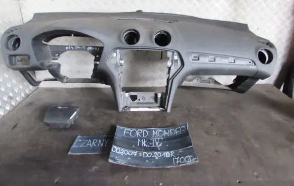 Ford Mondeo MK IV Dashboard 