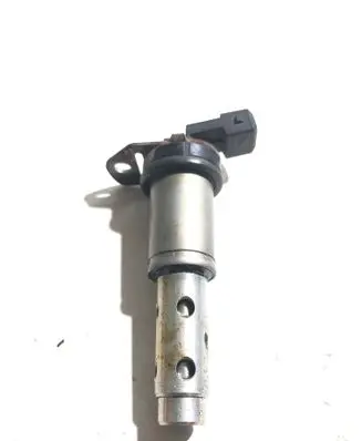 BMW 5 F10 F11 Camshaft vanos timing valve 7585425 13151284 1136